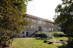 Mehrfamilienhaus, Mehrgenerationenhaus mit großem Grundstück – Zöthen 20, 7774 Saale-Holzland-Kreis – Vorschaubild 1
