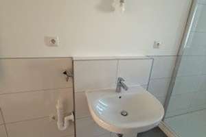 kernsanierte 4 Zimmer Altbau Wohnung mit Balkon zu vermieten – Rheinstraße 89, 65185 Mitte, Wiesbaden – Vorschaubild 10