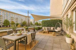 Einmalige Gelegenheit: Ikonische Wohnung mit ca. 70 m² Terrasse im Zuckerbäckerhaus – Die vollständige Adresse der Immobilie erhältst du vom Anbieter., 10243 Friedrichshain, Berlin – Vorschaubild 8