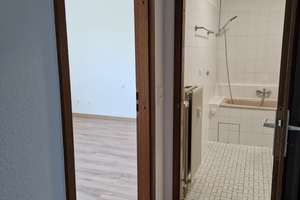 Helle neu renovierte 2-Zimmer Wohnung mit Balkon und TG-Stellplatz in Karlsruhe-Neureut – Die vollständige Adresse der Immobilie erhältst du vom Anbieter., 76149 Neureut, Karlsruhe – Vorschaubild 11