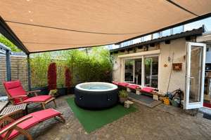 Exklusives Wohnen auf zwei Ebenen – stilvolle Erdgeschosswohnung mit Privatgarten – Die vollständige Adresse der Immobilie erhältst du vom Anbieter., 51147 Wahnheide, Köln – Vorschaubild 14