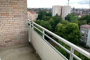 Nähe U-Bahn! 1-Zimmerwohnung mit Balkon – Ossietzkystr. 35, 90439 Nürnberg – Vorschaubild 3