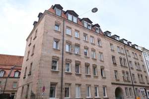 Moderne, komplett sanierte Wohnung mit hochwertiger Ausstattung und Einbauküche in ruhiger Lage