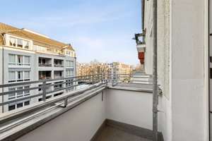 Stilvolle Altbauwohnung mit Balkon im Herzen von Prenzlauer Berg – Die vollständige Adresse der Immobilie erhältst du vom Anbieter., 10439 Pankow (Ortsteil), Berlin – Vorschaubild 10
