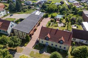 Großzügigkeit mit Substanz – Historischer Zwei-Seiten-Hof in gepflegtem Top-Zustand – Die vollständige Adresse der Immobilie erhältst du vom Anbieter., 39539 Havelberg – Vorschaubild 1