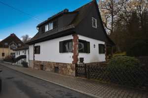 Reserviert: Sanierungsbedürftige Immobilie mit tollem Grundstück – Rheingau-Taunus-Kreis – Vorschaubild 4