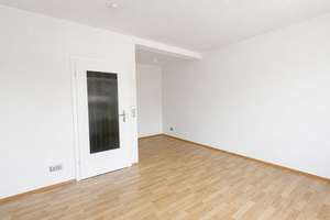 Gepflegtes 4-Zimmer-Reihenmittelhaus mit Garten und Keller in zentraler Lage von Oldenburg – Die vollständige Adresse der Immobilie erhältst du vom Anbieter., 26121 Ziegelhof, Oldenburg (Oldenburg) – Vorschaubild 4