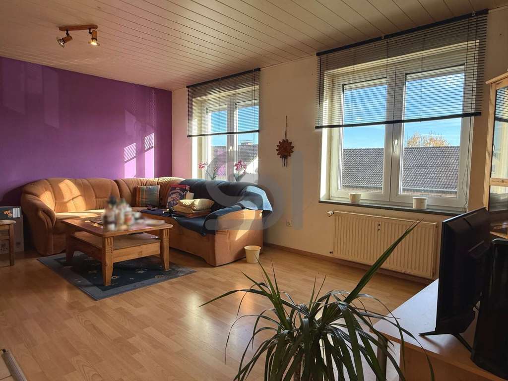 Immobilie in Warstein - Solides Investment: Gepflegte 2-Zimmer-Etagenwohnung mit Terrasse in Warstein - Bild 1