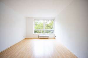 2-Zimmer Wohnung ||  Barrierefrei || Bezugsfrei || Überdachter Westbalkon – 50825 Ehrenfeld (Ortsteil), Köln – Vorschaubild 2