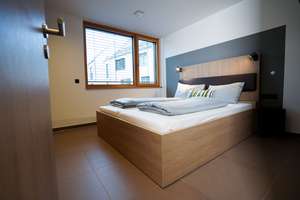Voll-möblierte und ausgestattete 2-Zimmer Wohnung mit Balkon in München-Sendling-Westpark – Ohlstadter 8a, 81373 Mittersendling, München – Vorschaubild 9