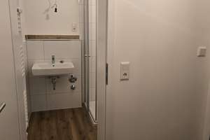 **Attraktive 2-Zimmer-Wohnung – Erstbezug nach umfassender Sanierung!** – Mülheimer Str. 82, 45145 Frohnhausen, Essen – Vorschaubild 7