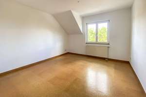 Sofort verfügbar | Viel Raum zum Verwirklichen | Maisonette | 4 Zimmer | Balkon | Garage inkludiert – Die vollständige Adresse der Immobilie erhältst du vom Anbieter., 4319 Althen-Kleinpösna, Leipzig – Vorschaubild 5