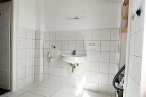 Karlstraße: Appartement mit EBK im ruhigen Hinterhaus - Parkplatz möglich – Karlstraße 36, 65185 Mitte, Wiesbaden – Vorschaubild 10