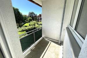 Charmante 2-Zimmer-Wohnung mit Laminatboden in Wolfsburg – Potsdamer Straße 8, 38444 Westhagen, Wolfsburg – Vorschaubild 4