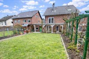 Rundumpaket aus 2003! Großzügiges Mehrgenerationenhaus mit Sauna, Kamin, Garten und Garage in Hürth – Die vollständige Adresse der Immobilie erhältst du vom Anbieter., 50354 Hürth – Vorschaubild 33