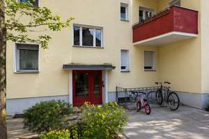 Bezugsfreie DG-Wohnung mit Loggia und KFZ-Stellplatz – Saarstraße 18a, 12161 Friedenau, Berlin – Vorschaubild 13