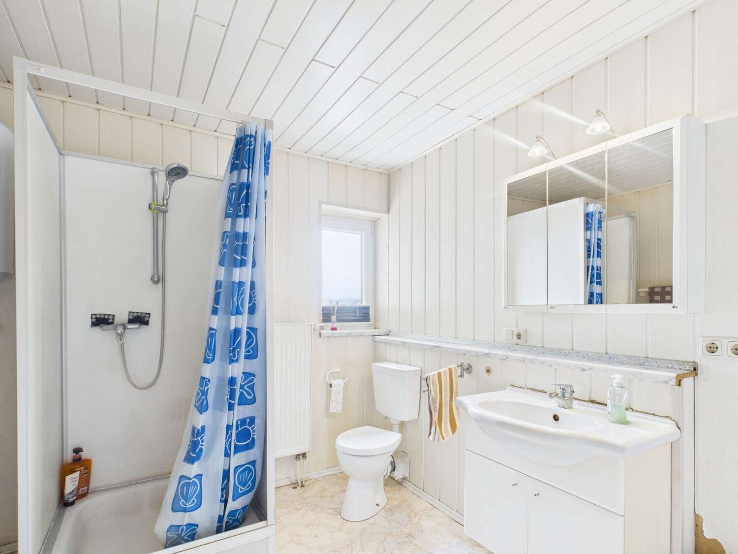 Immobilie in Untermerzbach - Ländliches Anwesen ideal für Pferdehaltung – mit Wiese und Stall - Bild 8