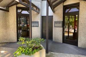 Traumhafter Blick über Düsseldorf 2-Zimmer Apartment