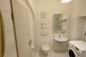 Schönes Altstadtobjekt - 2-Zimmer Wohnung in Regensburg – Die vollständige Adresse der Immobilie erhältst du vom Anbieter., 93047 Innenstadt, Regensburg – Vorschaubild 10