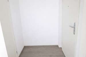 Modernisierte 2-Zi-Etagenwohnung in Essen-Altendorf – 45143 Altendorf, Essen – Vorschaubild 4
