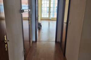 Schöne 2-Zimmer-Wohnung mit Balkon in Düsseldorf – Adersstraße 94, 40215 Friedrichstadt, Düsseldorf – Vorschaubild 3