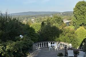Spektakuläres Grundstück mit großzügiger Villa in unübertrefflicher Lage von Wiesbaden-Sonnenberg