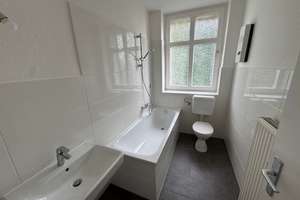 Ihr neues Zuhause! Sanierte 2-Zimmerwohnung. – Friedrich-Alfred-Straße 169, 47226 Rheinhausen-Mitte, Duisburg – Vorschaubild 2