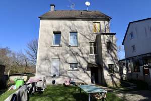 Viel Potenzial für Neues. 2-Familienhaus aus der Gründerzeit mit Garten – Die vollständige Adresse der Immobilie erhältst du vom Anbieter., 42655 Solingen-Mitte, Solingen – Vorschaubild 4