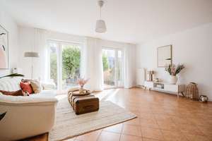 Modernisiertes Familienzuhause mit Süd-West-Garten und großem Dachstudio in ruhiger Spielstraße – Die vollständige Adresse der Immobilie erhältst du vom Anbieter., 65929 Unterliederbach, Frankfurt am Main – Vorschaubild 3