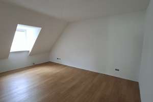 Erstbezug nach Top-Sanierung: 4 Zimmer in bester Maschsee-Lage – Heinrich-Kümmel-Straße 8, 30169 Südstadt, Hannover – Vorschaubild 6