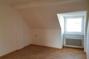 Gut geschnittene 3-Raum KDB DG-Wohnung – Huttropstr. 52, 45138 Huttrop, Essen – Vorschaubild 4
