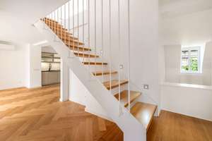 Einzelstück im Altbau. Kernsaniertes Dachgeschoss mit Blick auf St. Paul. – Die vollständige Adresse der Immobilie erhältst du vom Anbieter., 80336 Sankt Paul, München – Vorschaubild 9