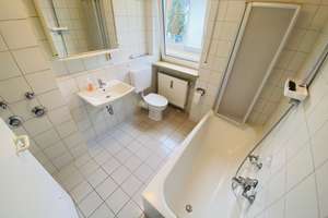 Helle 3 Zimmer Wohnung inkl. Einbauküche und Garten nähe Audi - W3 – Hugo-Wolf-Str. 2, 85057 Nordwest, Ingolstadt – Vorschaubild 9