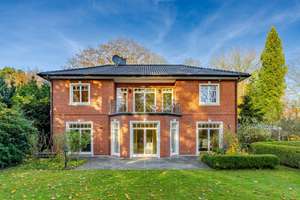 Toskana-Villa  in Hamburg-Hochkamp – Die vollständige Adresse der Immobilie erhältst du vom Anbieter., 22609 Osdorf, Hamburg – Vorschaubild 2