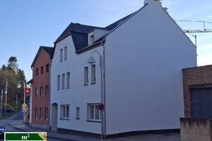Gepflegtes Dreifamilienhaus in zentraler Lage – Die vollständige Adresse der Immobilie erhältst du vom Anbieter., 53501 Grafschaft – Vorschaubild 3