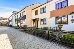 Familienfreundliches Wohnen in Donaustauf: Reihenmittelhaus in begehrter Lage – Die vollständige Adresse der Immobilie erhältst du vom Anbieter., 93093 Donaustauf – Vorschaubild 3