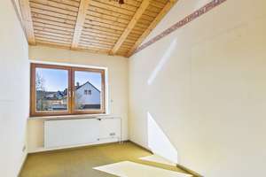 ANFRAGENSTOP - 150 m² Wohnfläche, ruhige Lage & Garage – Reihenhaus mit Gestaltungsspielraum – Die vollständige Adresse der Immobilie erhältst du vom Anbieter., 90471 Langwasser Nordost, Nürnberg – Vorschaubild 7