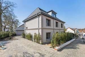 Ihr neues Zuhause im Grünen – Modernes Haus mit großem Garten nahe Berlin