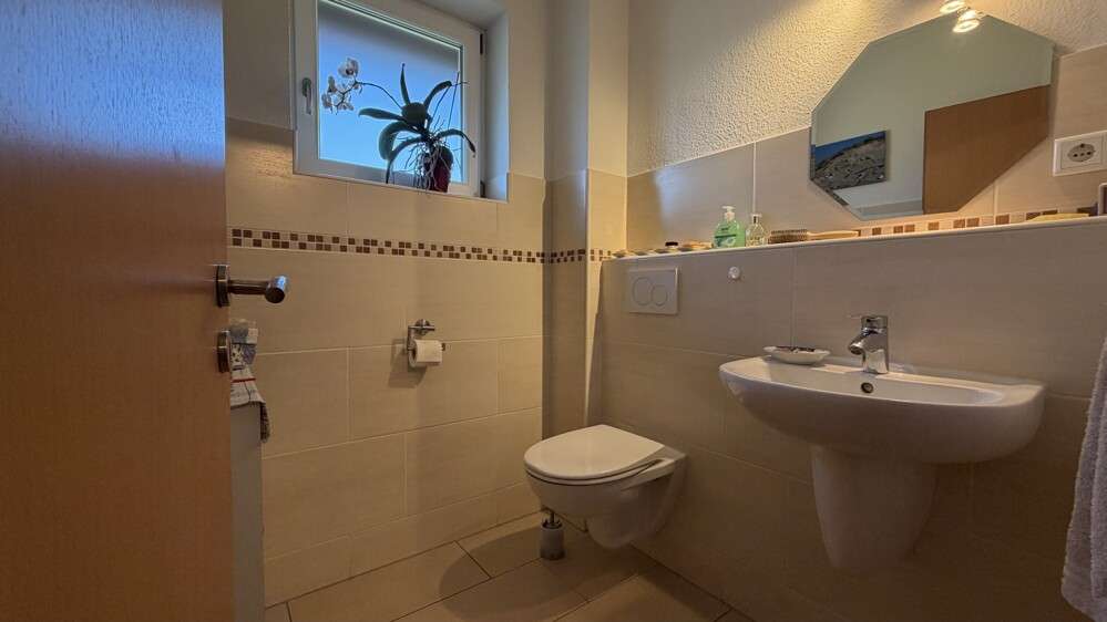 Immobilie in Warder - Einfamilienhaus mit Einliegerwohnung und Doppelgarage in ruhiger Wohnlage von Warder - Bild 9