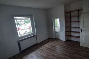 Charmante 4-Zimmer-Wohnung am Sedansberg mit Balkon & Weitblick  – Die vollständige Adresse der Immobilie erhältst du vom Anbieter., 42281 Barmen, Wuppertal – Vorschaubild 6