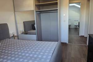 Exklusive, möblierte 2-Zimmer-Wohnung mit Balkon & Garage | Upscale Furnished 2-Room Apartment – Oettinger Straße 9, 86154 Oberhausen-Nord, Augsburg – Vorschaubild 18