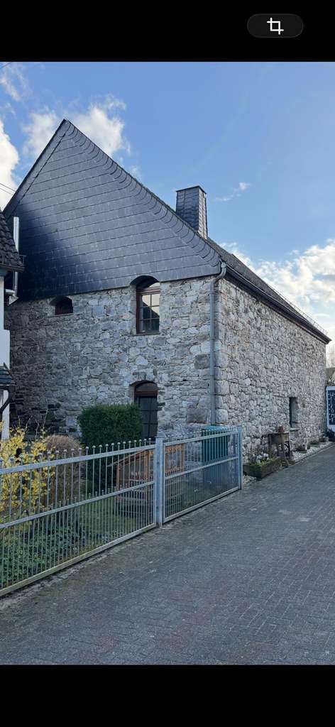 Immobilie in Meudt - Freistehendes 3,5-Zi.-Haus mit Garage in Meudt - Bild 0