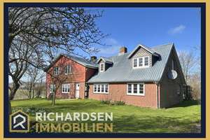 Die besondere Immobilie in Nordseenähe:
Großzügiges Landhaus in ruhiger Lage in Emmelsbüll-Horsbüll