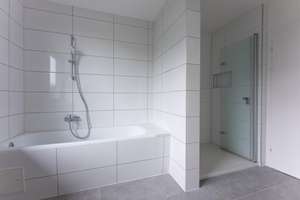 Traum-Wohnung auf dem Dönberg - ERSTBEZUG - Wunderschönes Zuhause mit großem Süd-Balkon  – Am Krüppershaus 87, 42111 Uellendahl-Katernberg, Wuppertal – Vorschaubild 5