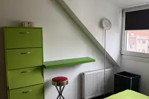 Zentrale, vollmöblierte 2-Zimmer-Wohnung mit Stil & Herz - ideal für Paare & Einzelpersonen ! – Düsseldorf – Vorschaubild 8