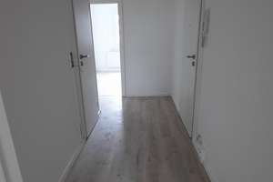 Schöne helle 4-Raum Wohnung mit Balkon & Badewanne – Bernsdorfer Str. 168, 9126 Bernsdorf, Chemnitz – Vorschaubild 10