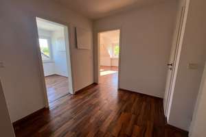 Wunderschöne 2,5-Zimmer-Dachgeschosswohnung in der Nähe der Ruhr – Wuppertaler Straße  2, 45134 Bergerhausen, Essen – Vorschaubild 6