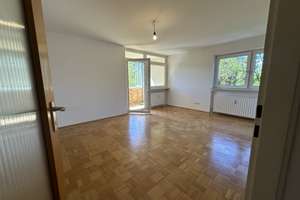 Provisionsfrei: Ruhige 3-Zimmer-Wohnung am Westkreuz mit Loggia und viel Grün – Reichenaustraße 9, 81243 Aubing-Süd, München – Vorschaubild 2