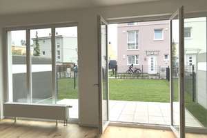 grosszügiges Reihenhaus mit fünf Zimmern Samstagbesichtigung (ab 13 Uhr) ! – Die vollständige Adresse der Immobilie erhältst du vom Anbieter., 12307 Lichtenrade, Berlin – Vorschaubild 2