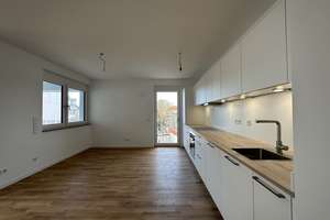 3-Zi.-Whg., 97,22 qm im 4. OG - SÜD STADT MITTE - ZUHAUSE MITTEN IN NEU-ULM – Die vollständige Adresse der Immobilie erhältst du vom Anbieter., 89231 Neu-Ulm – Vorschaubild 3